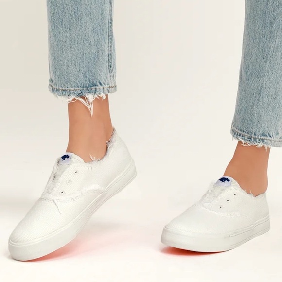 Rocket Dog White Sneakers Women’s 9 - Picture 2 of 6